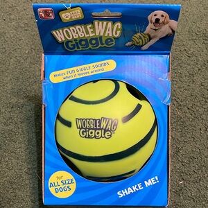 Wobble Wag Giggle Dog Toy